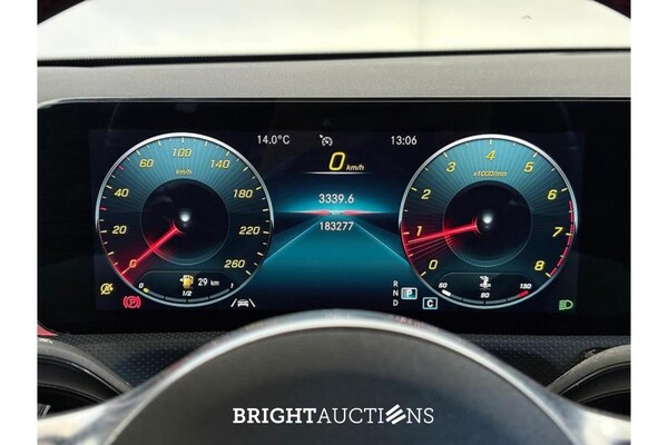 Mercedes-Benz CLA 180 Business Solution AMG 136pk 2021 (Origineel-NL) CLA-Klasse, K-212-LG