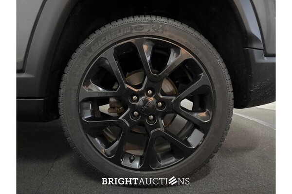 Jeep Compass 1.3T Night Eagle Liberty Edition 1.3 131pk 2020 (Origineel-NL), K-689-FB