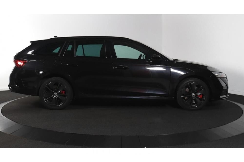 Škoda Octavia Combi RS iV PHEV Business 1.4 TSI 258pk 2021 (Origineel-NL), N-280-KK