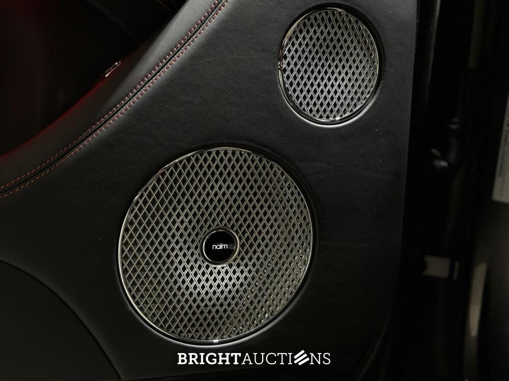 Bentley Bentayga 4.0 V8 S 549hp 2022 (Original-NL), P-719-VF