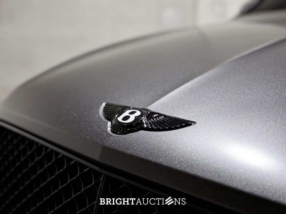 Bentley Bentayga 4.0 V8 S 549hp 2022 (Original-NL), P-719-VF