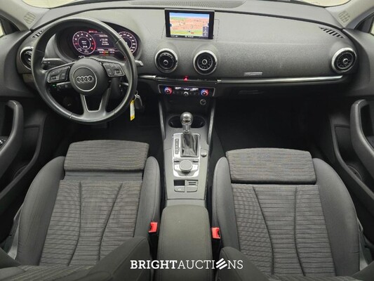 Audi A3 Sportback 30 Sport S Line Edition TFSI 116pk 2019 (Origineel-NL), ZV-837-X