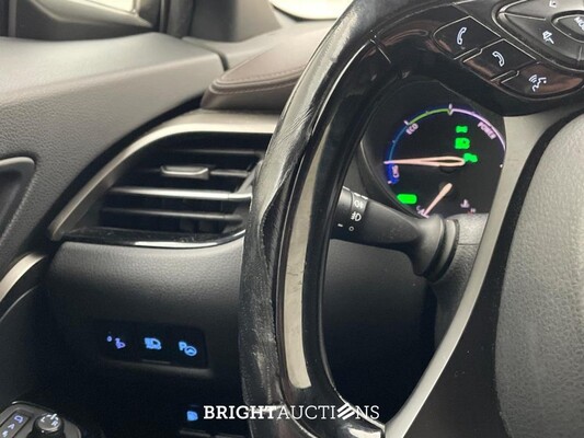 Toyota C-HR Hybrid Executive 1.8 170pk 2017, P-886-JB