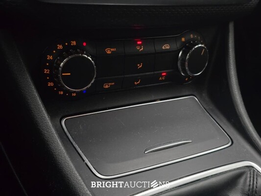 Mercedes-Benz A 160 Ambition 102pk 2016 (Origineel-NL) A-klasse, HR-653-D