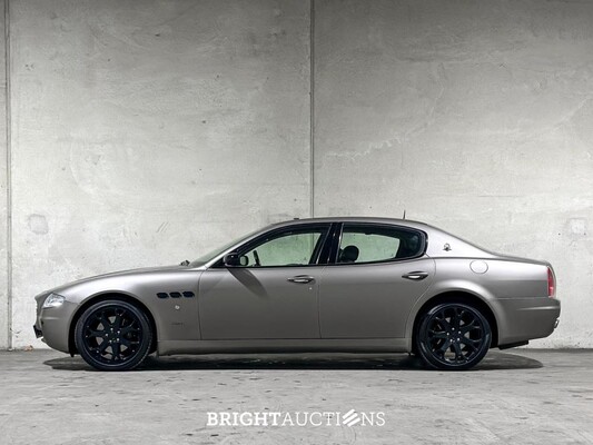 Maserati Quattroporte 4.2 V8 Duo Select 401pk 2005, 13-RL-XN Youngtimer