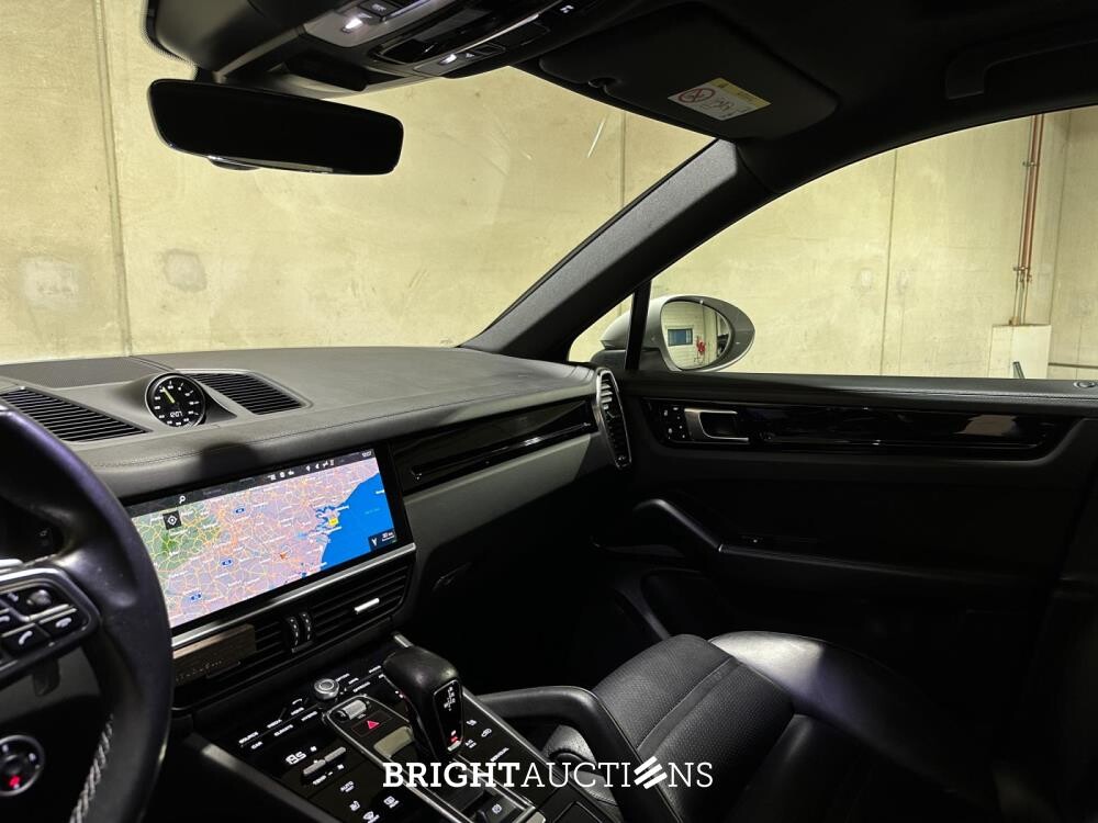 Porsche Cayenne Coupé 3.0 V6 E-Hybrid 462pk 2019 (Origineel-NL), G-145-HL