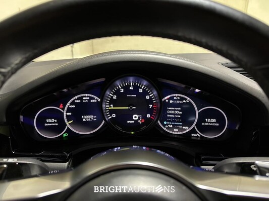 Porsche Cayenne Coupé 3.0 V6 E-Hybrid 462pk 2019 (Origineel-NL), G-145-HL