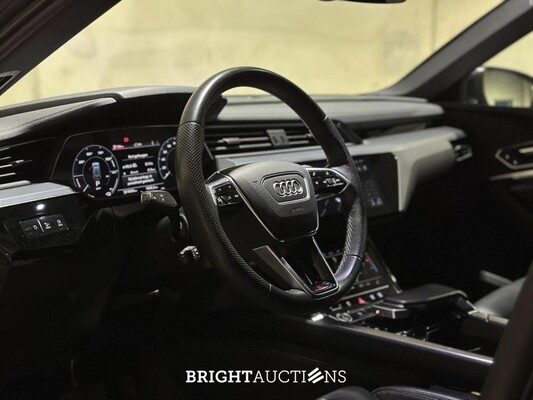 Audi e-tron 55 Quattro S Edition 95 kWh 408pk 2022 (Origineel-NL+1e eigenaar), R-708-BR