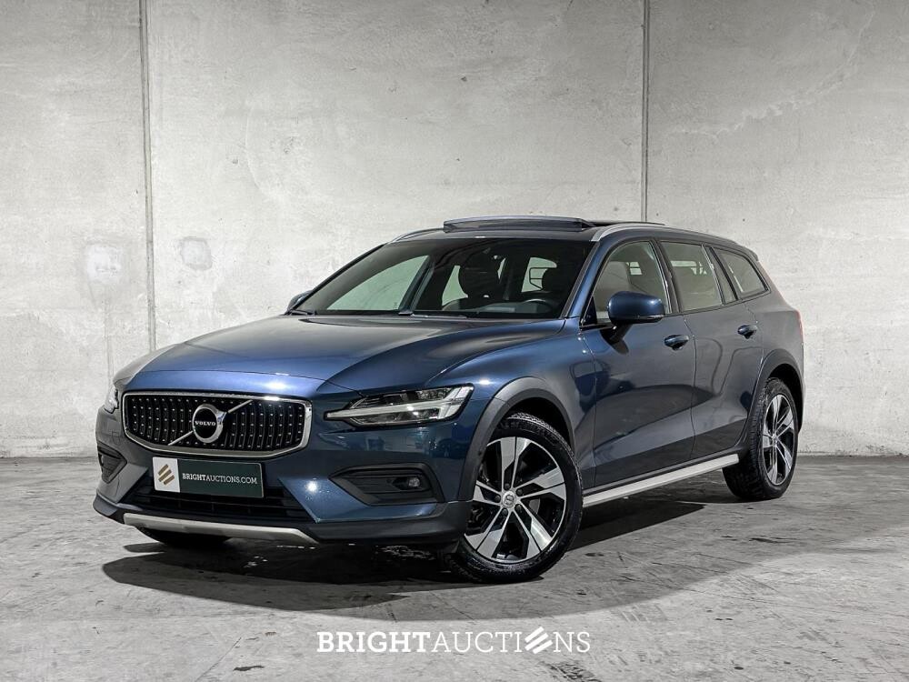 Volvo V60 Cross country Soft Hybride 2.0 B5 AWD pro 261pk 2020 (Origineel-NL), J-188-VT