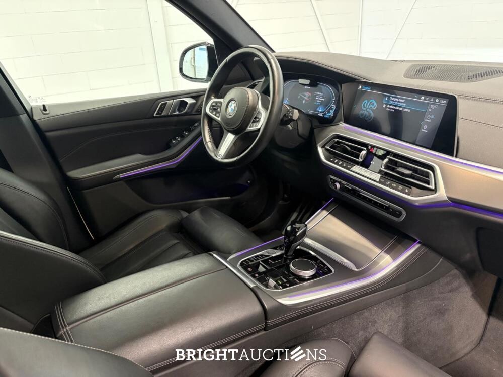 BMW X5 xDrive45e High Executive 398pk 2022, P-818-NB