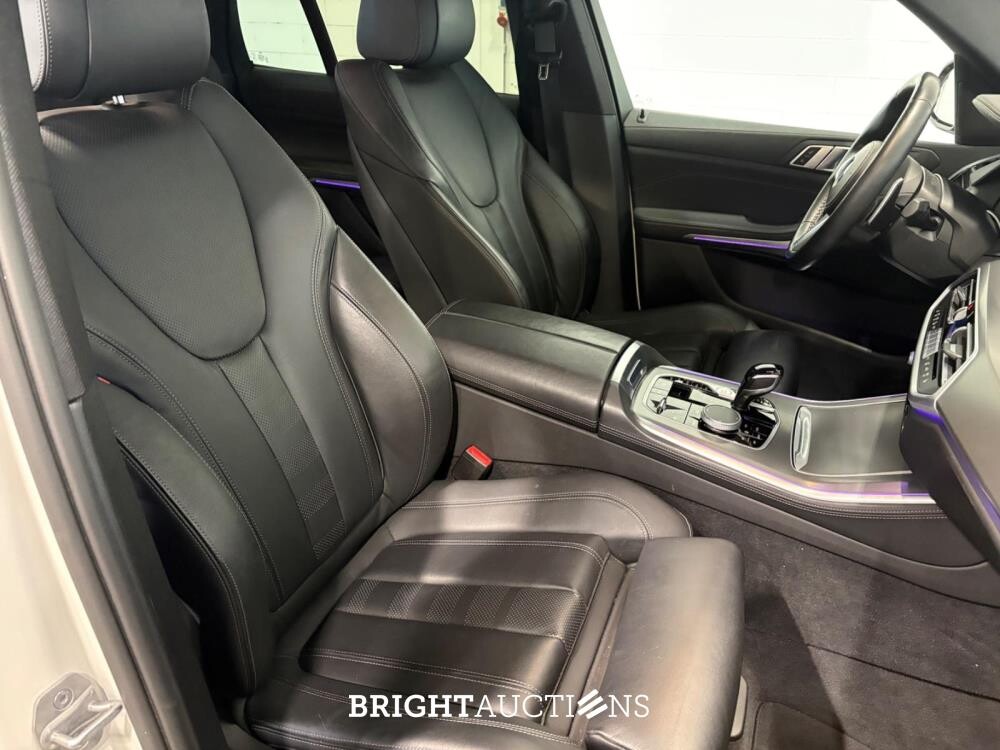 BMW X5 xDrive45e High Executive 398pk 2022, P-818-NB