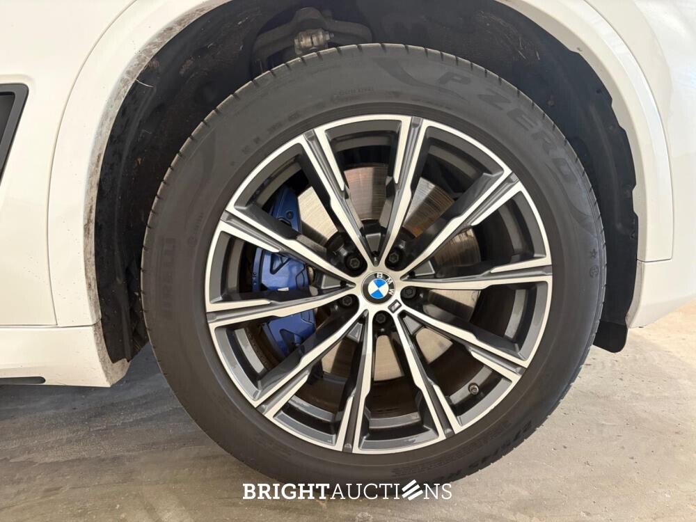 BMW X5 xDrive45e High Executive 398pk 2022, P-818-NB