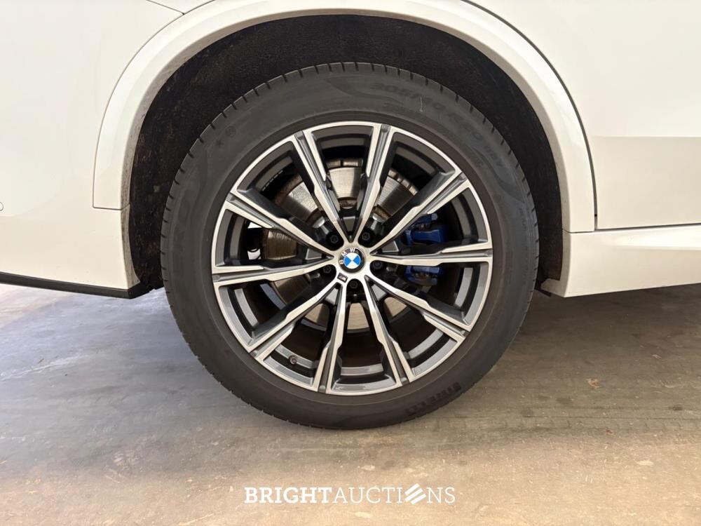 BMW X5 xDrive45e High Executive 398pk 2022, P-818-NB