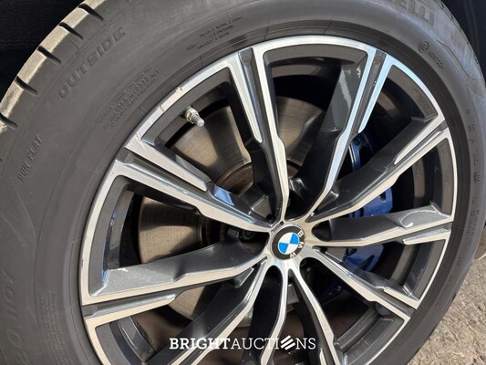 BMW X5 xDrive45e High Executive 398pk 2022, P-818-NB