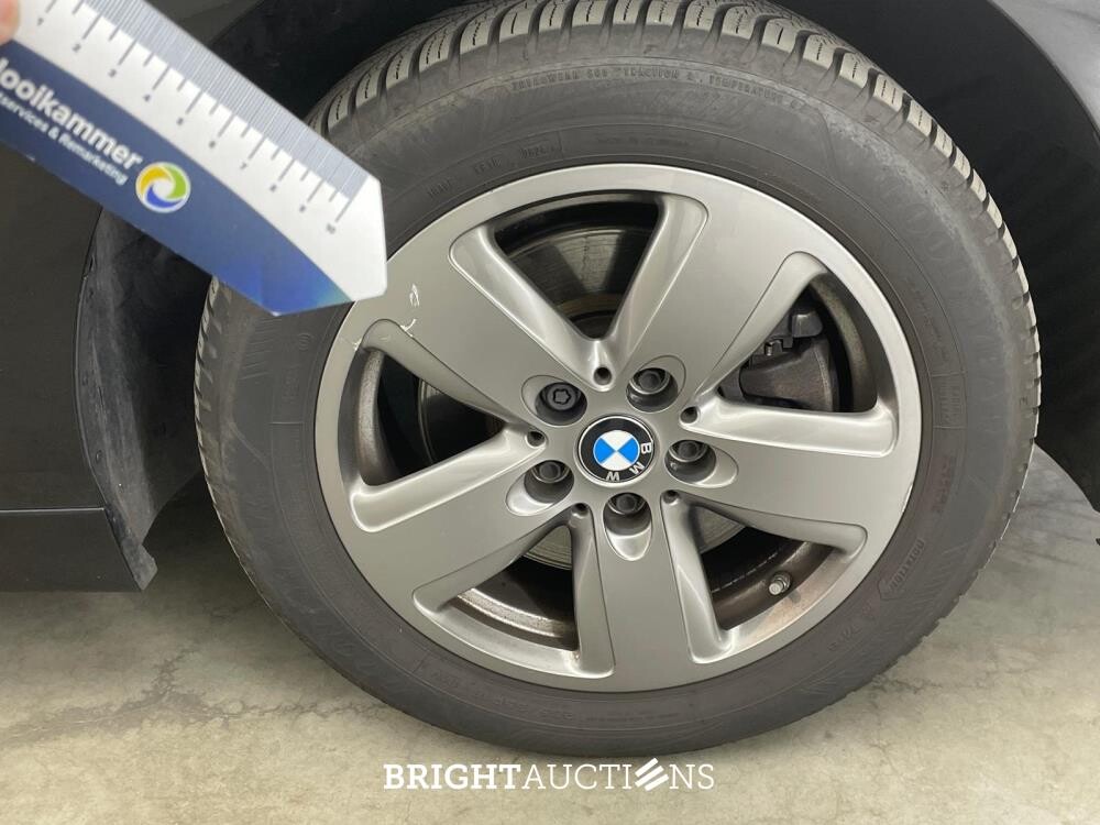 BMW 1-series Executive Edition 140hp 2020 (Original-NL), J-119-GJ