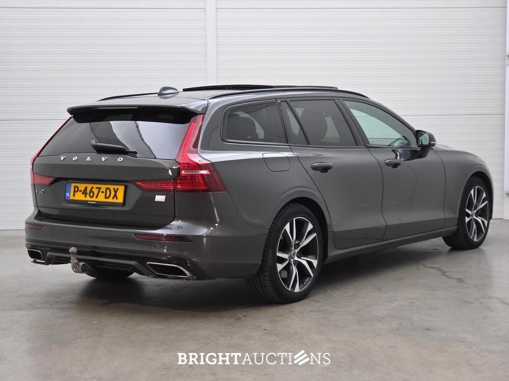Volvo V60 T6 Recharge R-Design 2.0 AWD 398hp 2022 (Original-NL), P-467-DX
