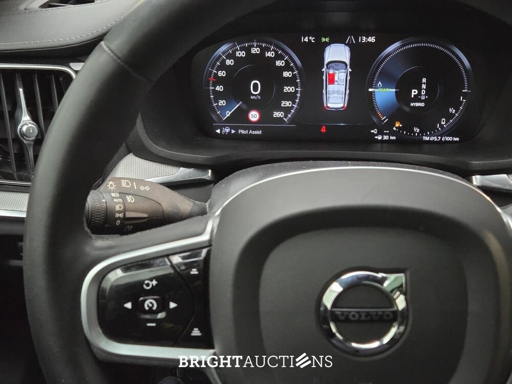 Volvo V60 T6 Recharge R-Design 2.0 AWD 398hp 2022 (Original-NL), P-467-DX