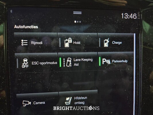 Volvo V60 T6 Recharge R-Design 2.0 AWD 398hp 2022 (Original-NL), P-467-DX