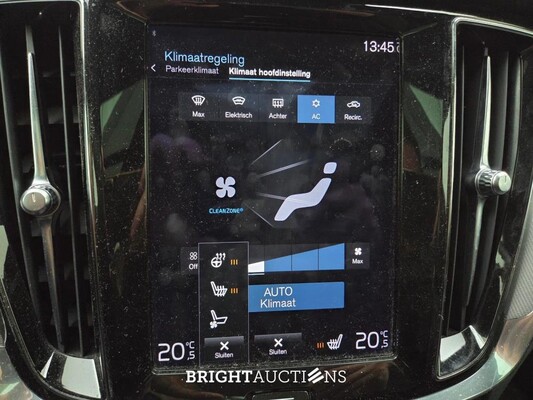 Volvo V60 T6 Recharge R-Design 2.0 AWD 398hp 2022 (Original-NL), P-467-DX