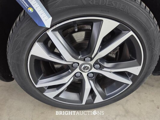 Volvo V60 T6 Recharge R-Design 2.0 AWD 398hp 2022 (Original-NL), P-467-DX