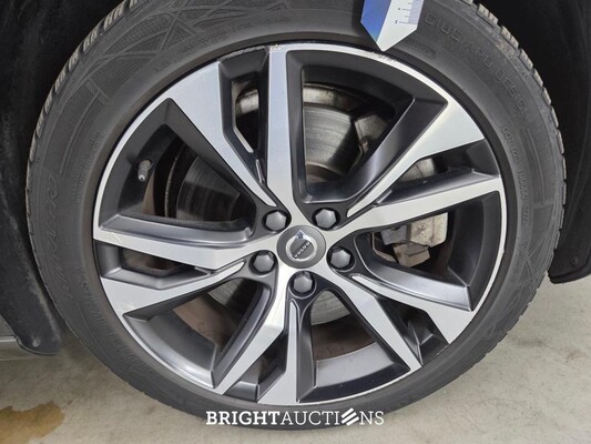 Volvo V60 T6 Recharge R-Design 2.0 AWD 398hp 2022 (Original-NL), P-467-DX