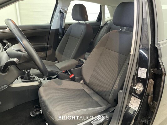 Volkswagen Polo Comfortline Business 1.0 TSI 95hp 2021 (Original-NL), K-483-XL