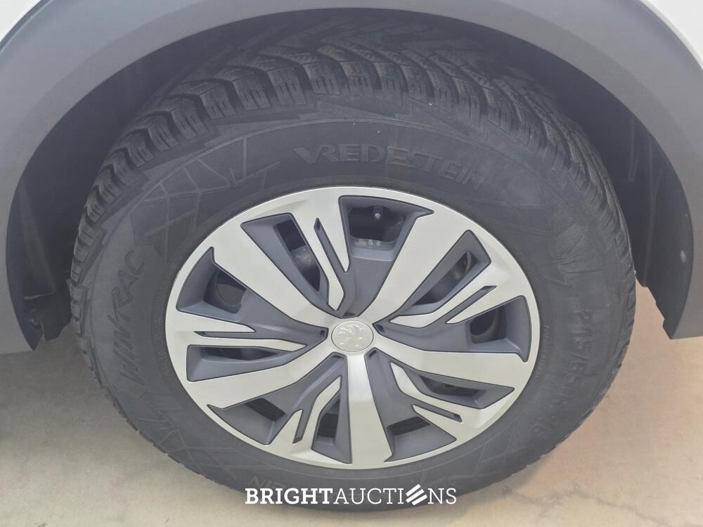 Peugeot 2008 Blue Lease Active 1.2 PureTech 102hp 2021 (Original-NL), K-558-SR