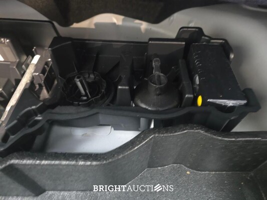 Peugeot 2008 Blue Lease Active 1.2 PureTech 102hp 2021 (Original-NL), K-558-SR