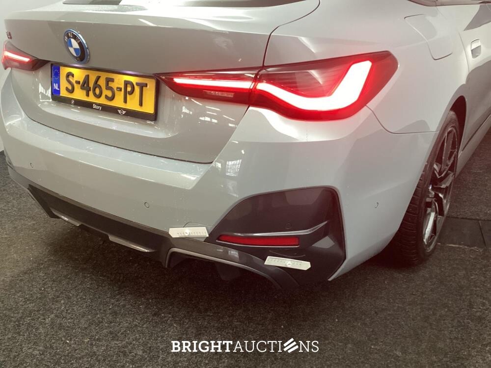 BMW i4 eDrive40 High Executive 84 kWh 340hp 2023 (Original-NL), S-465-PT