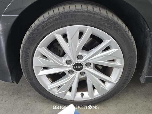 Audi A3 Limousine 30 Business edition TFSI 110pk 2021 (Origineel-NL), K-808-PJ