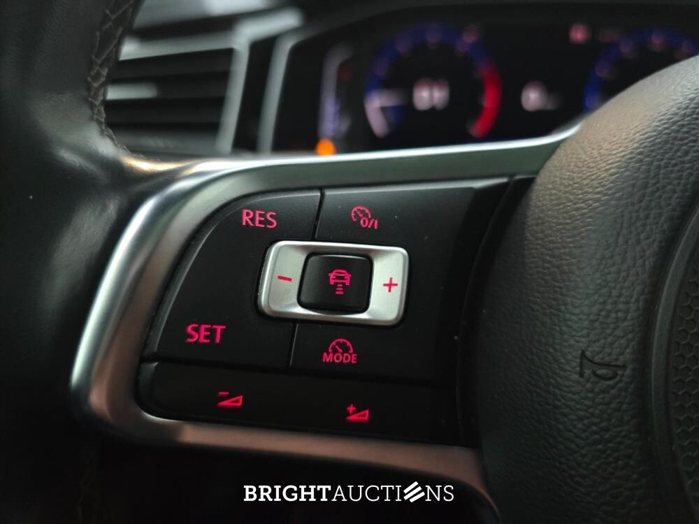 Volkswagen Polo Highline 1.0 TSI 116pk 2019 (Origineel-NL), XH-312-J