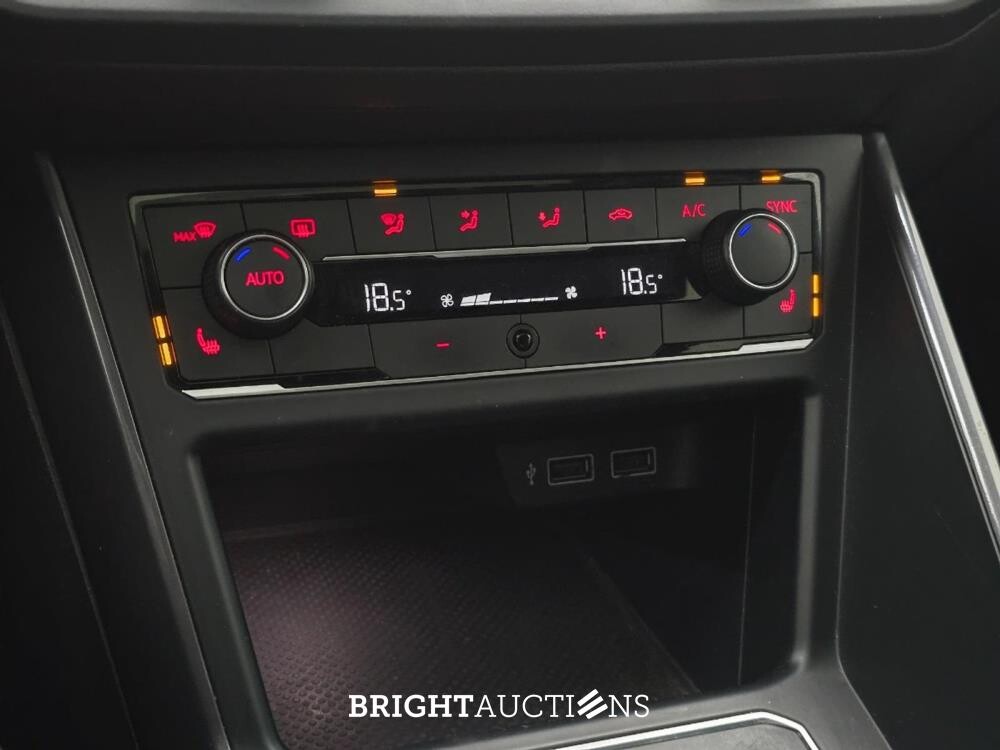 Volkswagen Polo Highline 1.0 TSI 116pk 2019 (Origineel-NL), XH-312-J