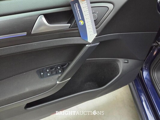 Volkswagen Golf PHEV GTE 1.4 TSI 258pk 2018, X-916-XH