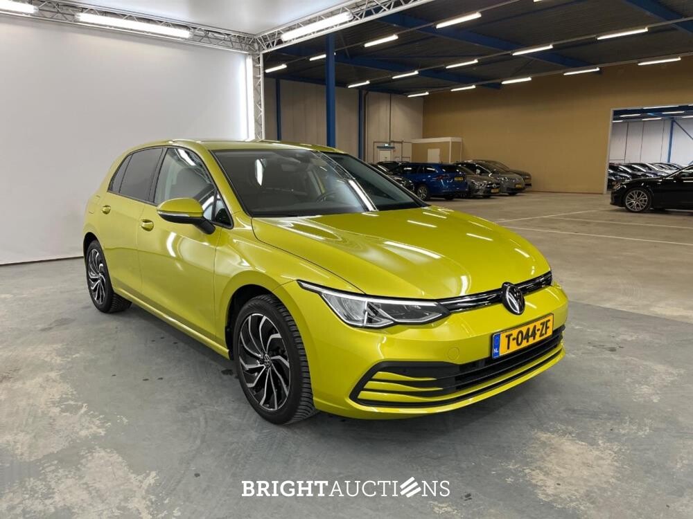 Volkswagen Golf 1.5 eTSI mhev life business 96kW -7 aut 1.5 DSG 131pk 2023 (Origineel-NL), T-044-ZF