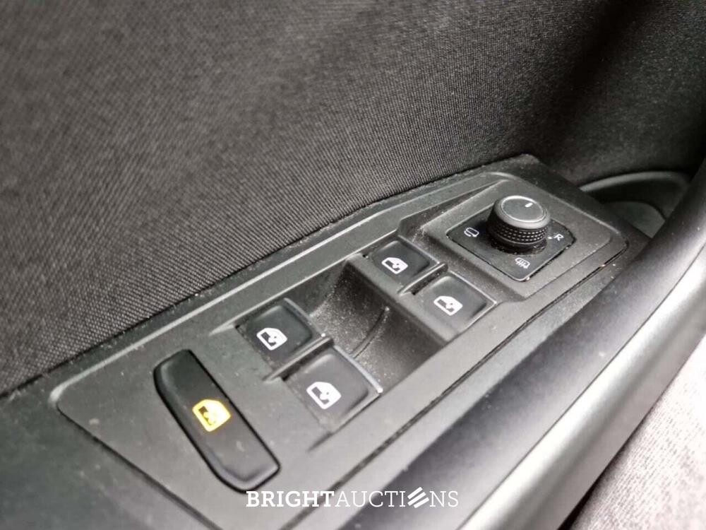 Volkswagen T-Roc Style 1.5 TSI 150pk 2022 (Origineel-NL), N-425-RL