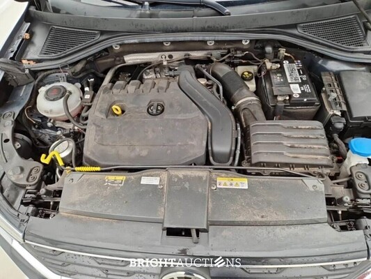Volkswagen T-Roc Style 1.5 TSI 150pk 2022 (Origineel-NL), N-425-RL