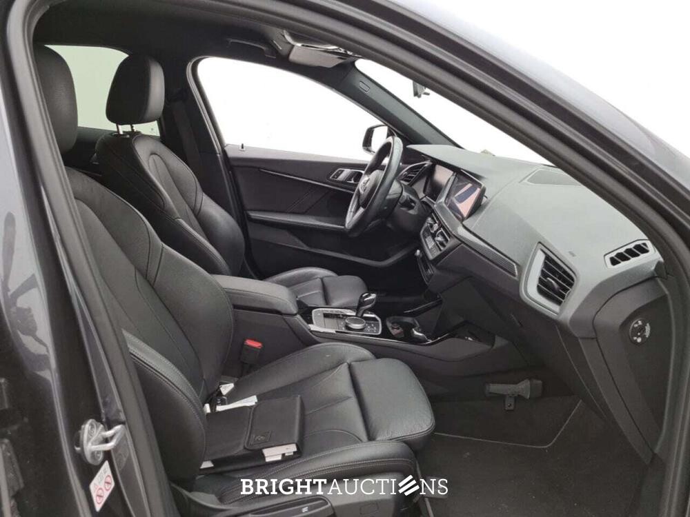 BMW 118i Corporate Executive 136pk 2021 (Origineel-NL) 1-Serie, K-407-JR