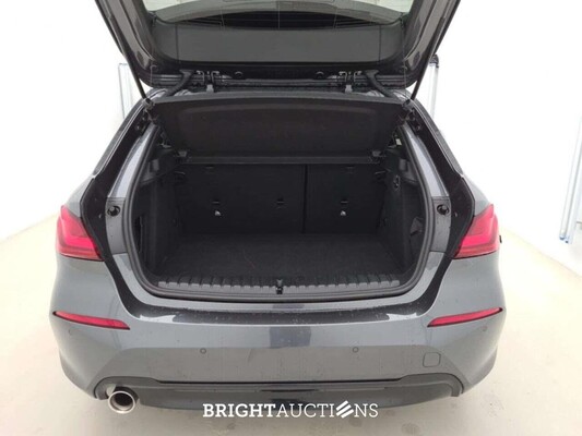 BMW 118i Corporate Executive 136pk 2021 (Origineel-NL) 1-Serie, K-407-JR