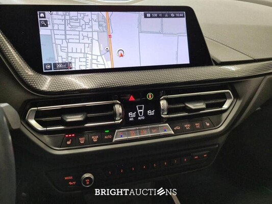 BMW 118i Corporate Executive 136pk 2021 (Origineel-NL) 1-Serie, K-407-JR