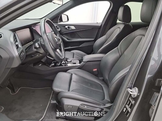 BMW 118i Corporate Executive 136pk 2021 (Origineel-NL) 1-Serie, K-407-JR