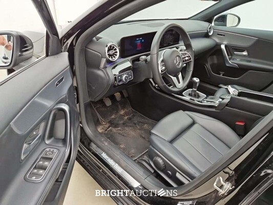 Mercedes-Benz A 180 Business Solution Luxury 136pk 2022 (Origineel-NL) A-klasse, P-117-KF