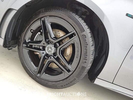Mercedes-Benz A 250e Business Solution AMG 262pk 2021 (Origineel-NL) A-klasse, K-685-ZP