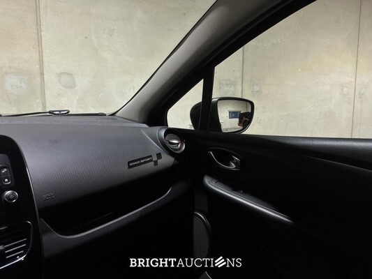 Renault Clio 1.6 R.S. Trophy 220pk 2015, K-787-PD