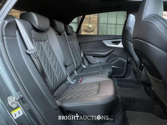 Audi Q8 55 TFSIe Quattro 3.0 V6 S-Line -NIEUW- 394PK 2025 Plug-In Hybrid (Fabrieksgarantie)