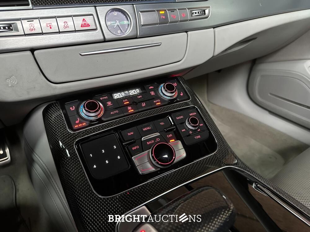 Audi S8 Sedan 4.0 TFSI V8 Quattro Biturbo 520pk 2014 - 52.000 km