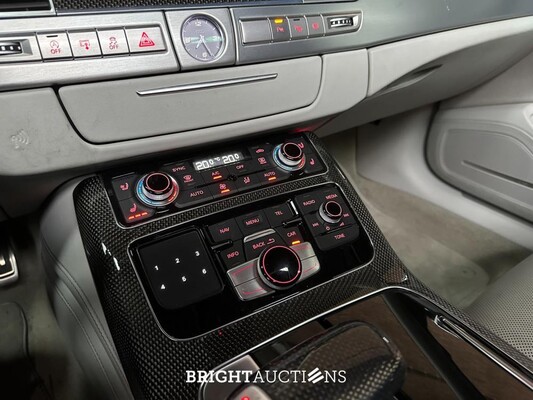 Audi S8 Sedan 4.0 TFSI V8 Quattro Biturbo 520pk 2014 - 52.000 km