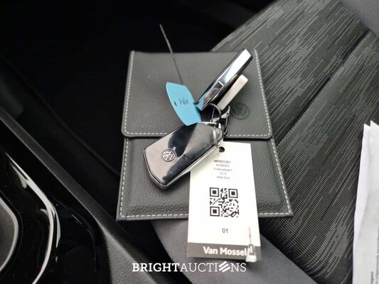 Volkswagen ID.4 Life 77 kWh 204pk 2021 (Origineel-NL), K-446-XX