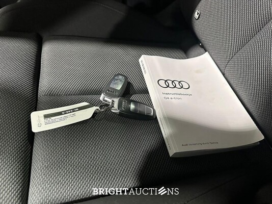 Audi Q4 e-tron 40 Advanced edition 77 kWh 204hp 2023 (Original-NL), S-393-JR
