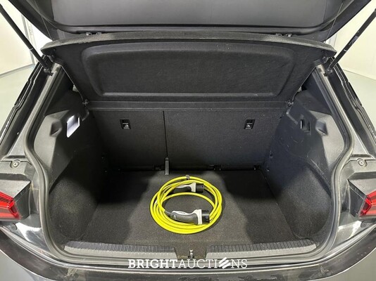 CUPRA Born Adrenaline 62 kWh 231hp 2022 (Original-NL), R-675-ZN