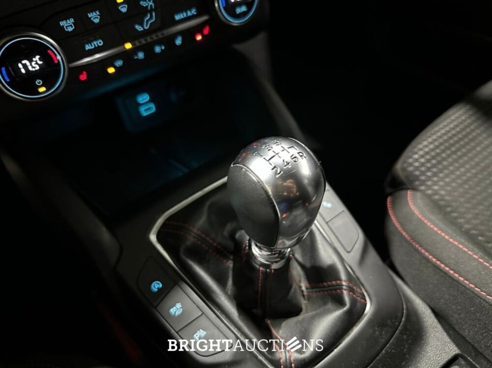 Ford FOCUS Wagon Hybrid ST Line Style 1.0 EcoBoost 125hp 2023 (Original-NL), X-936-DR